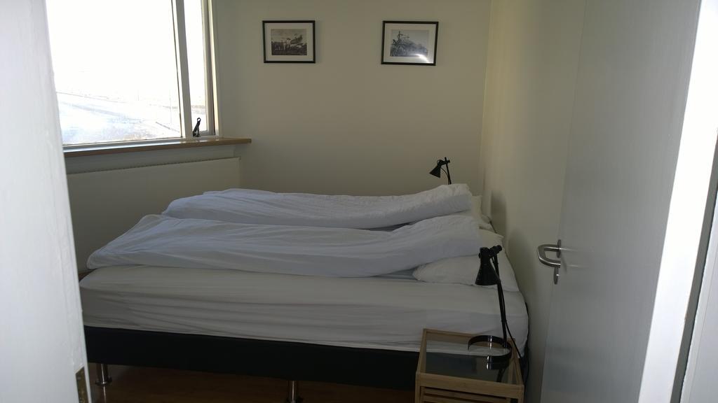 Budget Apartment With Ocean View Ísafjörður Esterno foto
